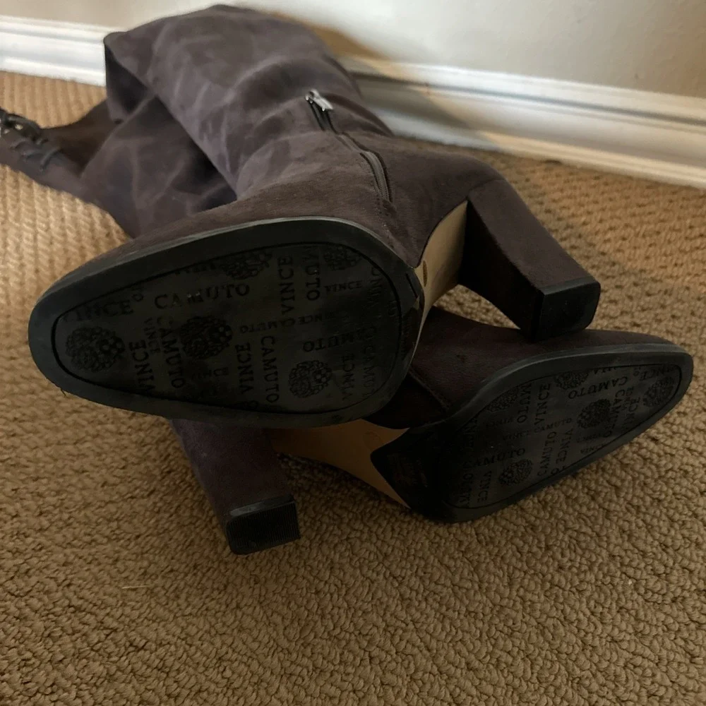 Vince Camunto TAPLEY Over the Knee Round Toe Boots Ash‎ Brown Suede Sz 11